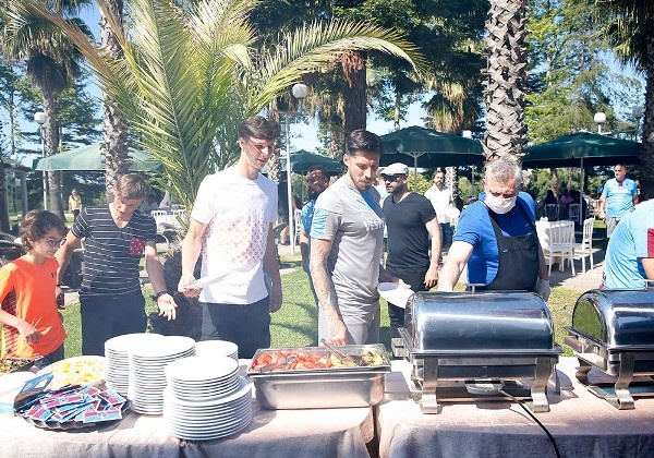 Trabzonspor'da moral yemeği 16