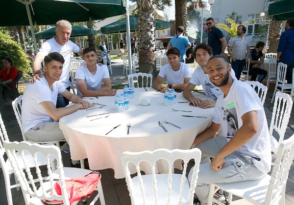 Trabzonspor'da moral yemeği 24