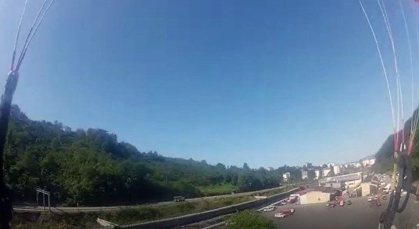 Trabzon'da paraşütle 45 km uçtu 2