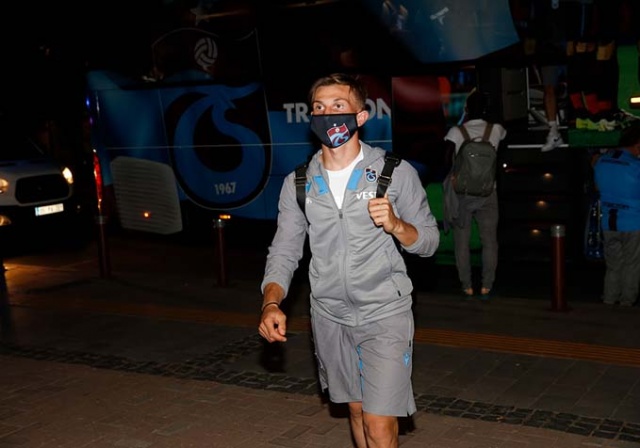 Trabzonspor'a İzmir'de coşkulu karşılama 8