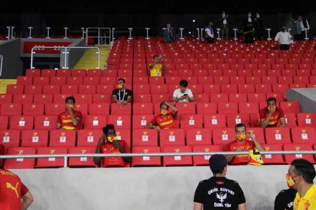 Göztepe Trabzonspor maçında neler oldu? 25