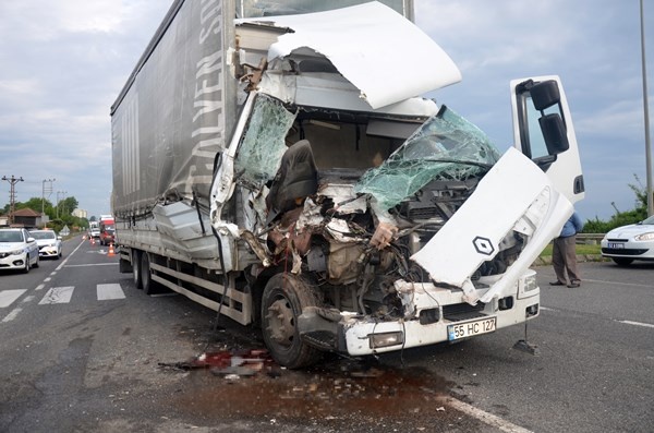 Trabzon'a gelirken kaza! 1 ölü 1 yaralı. Foto Haber. 3