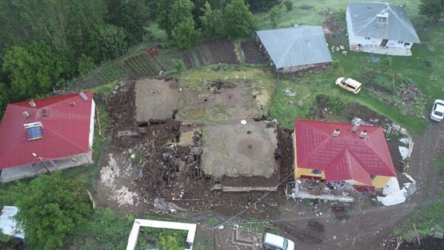 Bingöl'deki deprem sonrası yeni görüntüler ortaya çıktı 12