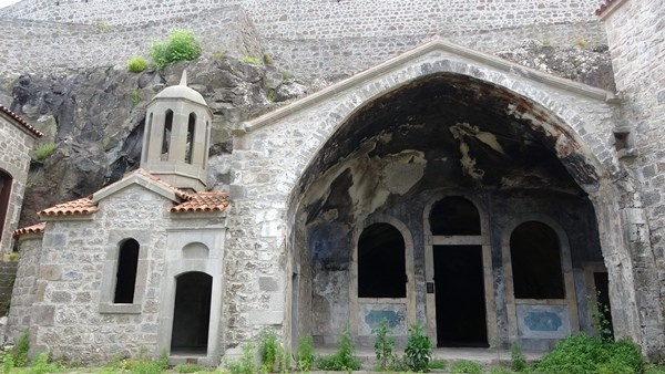 Restorasyonu 4 yıl süren Kızlar Manastırı ziyarete açılacağı günü bekliyor 12