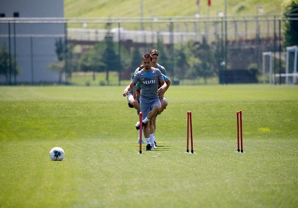 Trabzonspor Alanyaspor maçı hazırlıklarına başladı 23