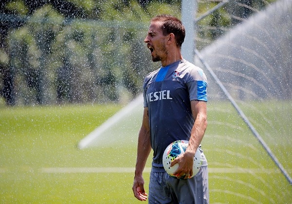 Trabzonspor Alanyaspor maçı hazırlıklarına başladı 6