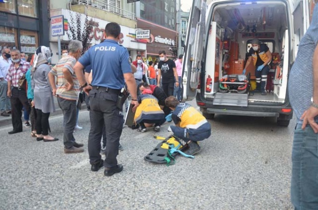 Ordu'da yolun karşısına geçmeye çalışan yayaya çarpıp kaçtı 4