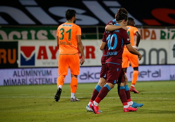 Alanyaspor Trabzonspor maçında neler oldu? 24