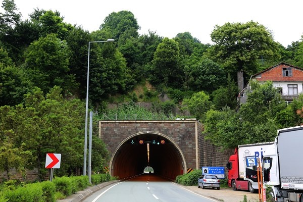 Altı tünel üstü tarla! Görenleri şaşırtıyor 2