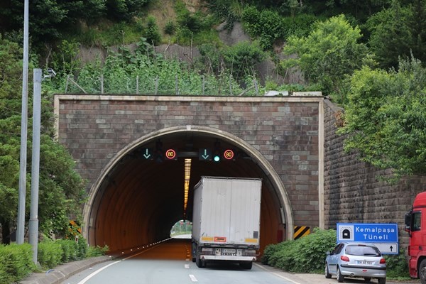 Altı tünel üstü tarla! Görenleri şaşırtıyor 3