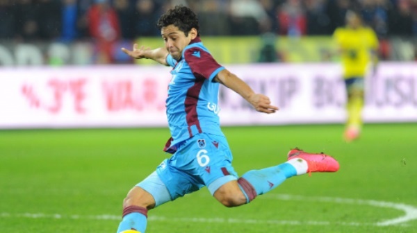 Guilherme bekleneni veremedi 3