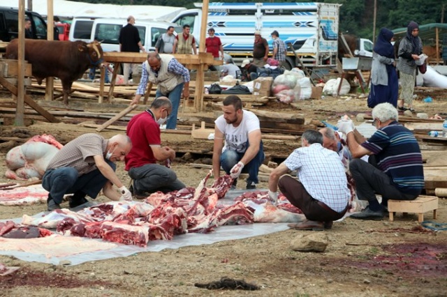 Trabzon'da kurban pazarında yoğunluk 7