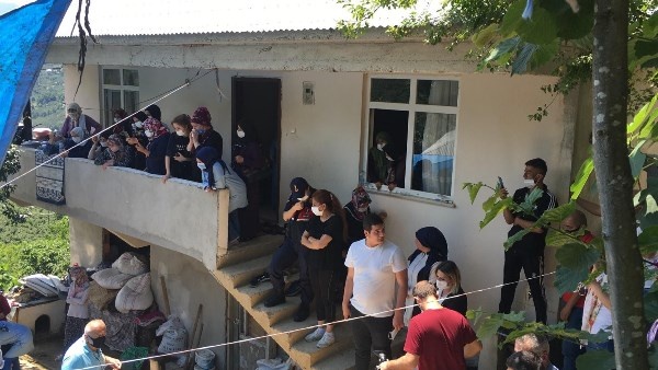 İkranur son yolculuğuna uğurlandı 3