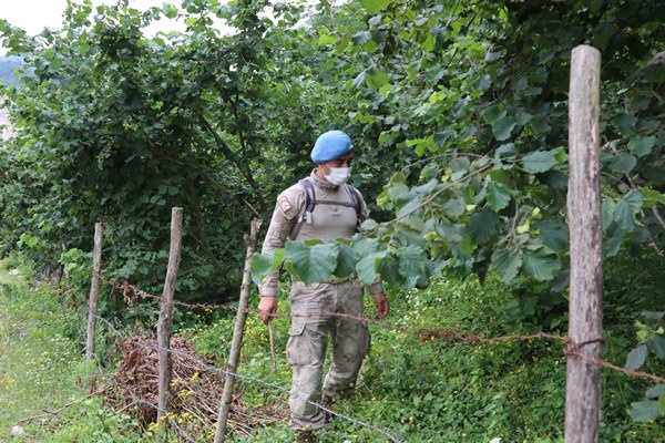 İkranur için köy didik didik aranıyor. Foto Galeri. 7