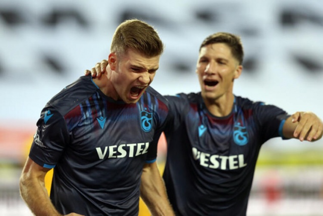 "Sörloth olmasaydı Sturridge daha başarılı olurdu" 9