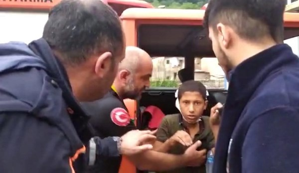 Rize'de kaybolan 11 yaşındaki çocuk 12 kilometre uzaklıkta bulundu 4