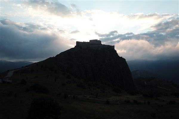 Gümüşhane'nin kaleleri büyülüyor 2