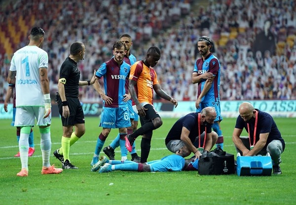 Galatasaray Trabzonspor maçında neler oldu? 24