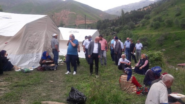 Dokumacılar köyünde çıkan yangının ardından yaralar sarılmaya çalışılıyor 6