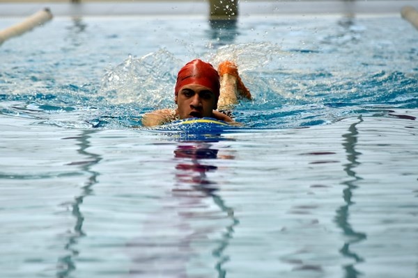 Babasının hayatını sonlandıran ‘su’ ona hayat verdi 2