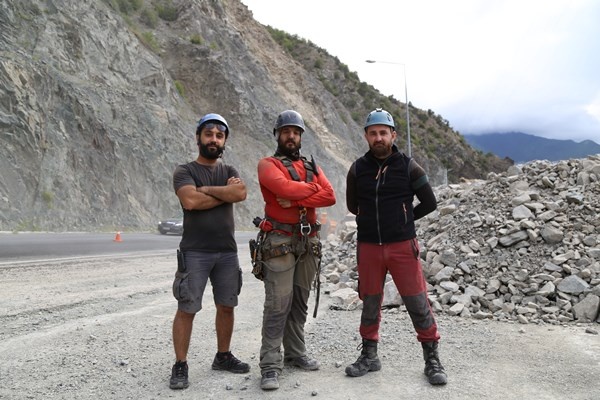 Görenler heyelan sandı ama bakın ne yapıyorlar 14