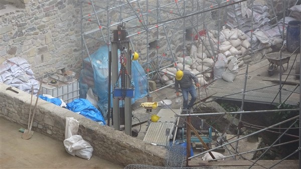 Sümela tamamen açılmamasına rağmen ziyaretçi akınına uğruyor 8