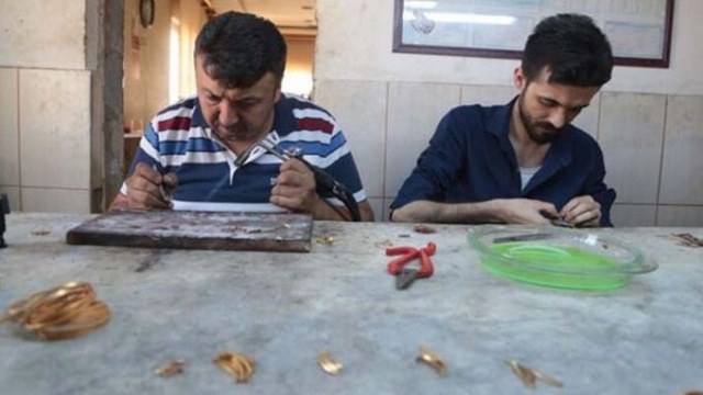 Altından gelin maskesi yaptılar 5