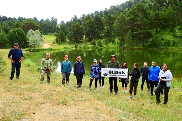 Şehrin stresinden uzaklaştılar 8