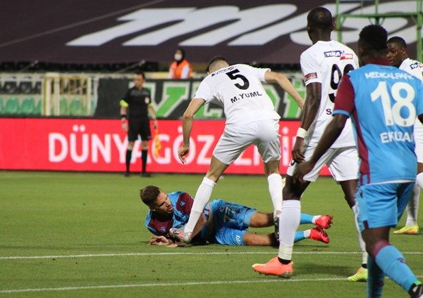 Denizlispor Trabzonspor maçında neler oldu? 11