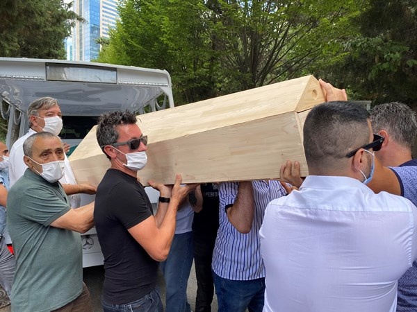 Seyfi Dursunoğlu son yolculuğuna uğurlandı 3