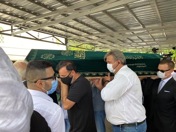 Seyfi Dursunoğlu son yolculuğuna uğurlandı 4