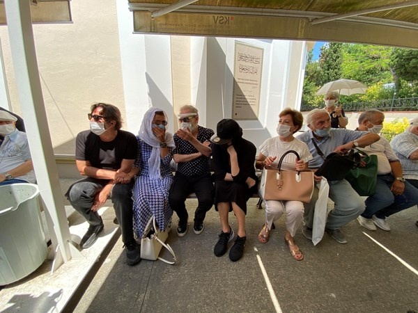 Seyfi Dursunoğlu son yolculuğuna uğurlandı 6