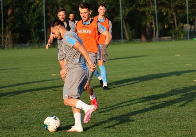 Trabzonspor 34. haftasında oynayacağı Kayserispor maçına hazırlanıyor. 23 Temmuz 2020 7