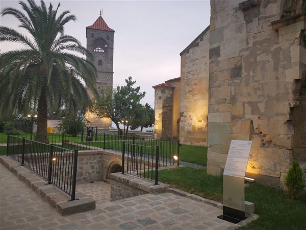Trabzon'da Ayasofya ziyarete ve ibadete açılıyor 22