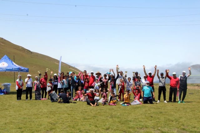 Gümüşhane'de yayla çocukları spora doydu 5