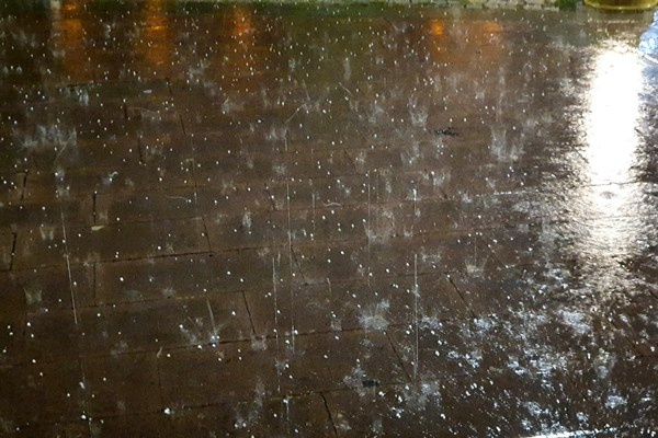 Gümüşhane’de şimşekler geceyi gündüze çevirdi 7