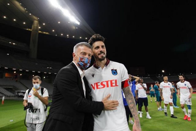 Trabzonspor'un Kupa Zaferi zafer gecesinden kareler 9