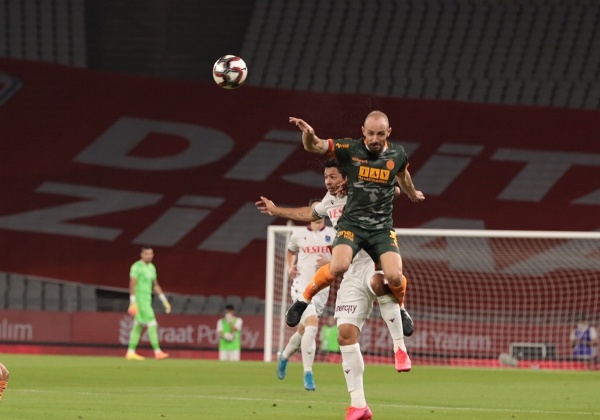 Trabzonspor 65 Puan topladı. 9 Sezonun en yüksek puanı. 13