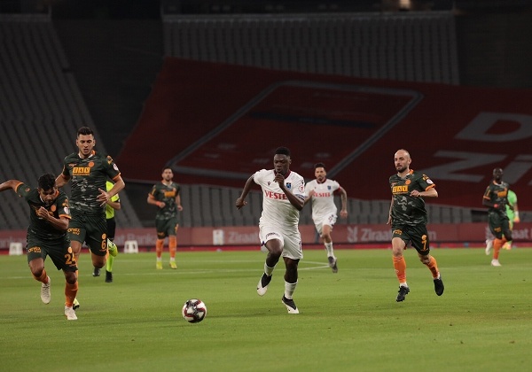 Trabzonspor 65 Puan topladı. 9 Sezonun en yüksek puanı. 10