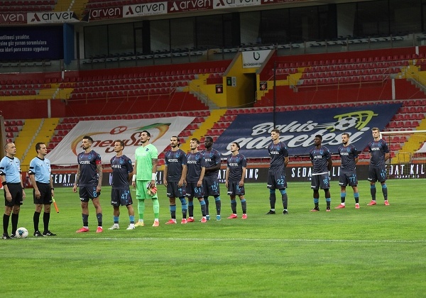 Trabzonspor 65 Puan topladı. 9 Sezonun en yüksek puanı. 2