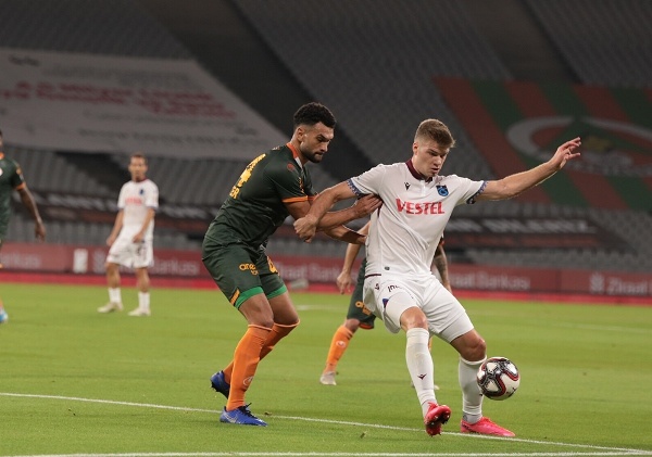 Trabzonspor 65 Puan topladı. 9 Sezonun en yüksek puanı. 16