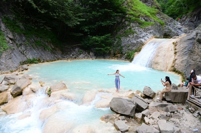 Mavigöl kendine hayran bırakıyor 11
