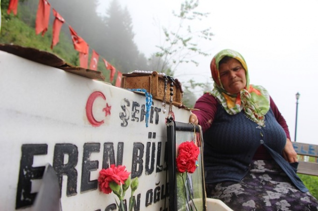 Eren Bülbül'süz 5. bayram... 2