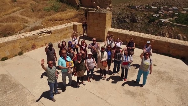 Bayburt Kalesi'nde tarihi kalıntı ve eserlere ulaşıldı 7