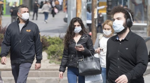 Türkiye koronavirüs salgınında kaçıncı sırada? 7