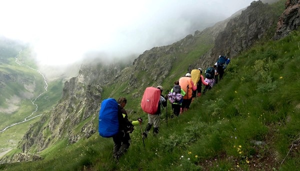 Adana'dan gelip, Kaçkar Dağı zirvesine tırmandılar 16