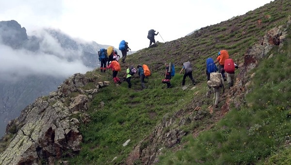 Adana'dan gelip, Kaçkar Dağı zirvesine tırmandılar 9