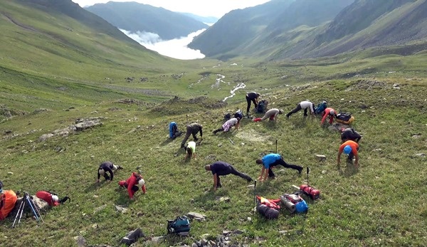 Adana'dan gelip, Kaçkar Dağı zirvesine tırmandılar 14