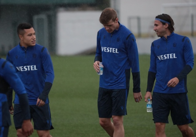 Trabzonspor sahaya indi 10