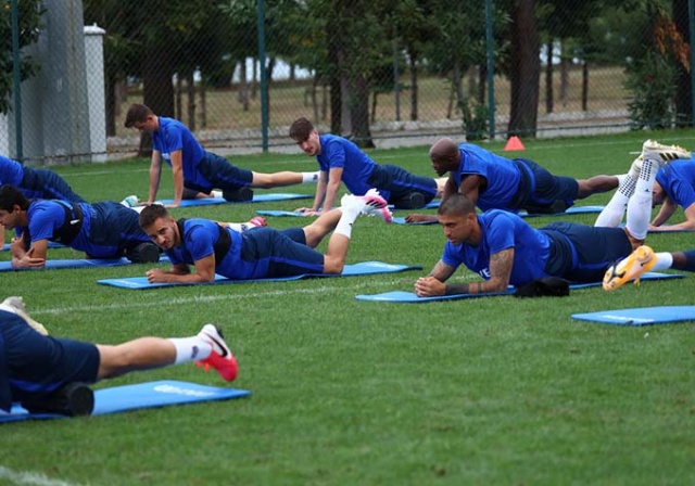 Trabzonspor Eddie Newton yönetimindehazırlıklarını sürdürüyor. 18 Ağustos 2020 11